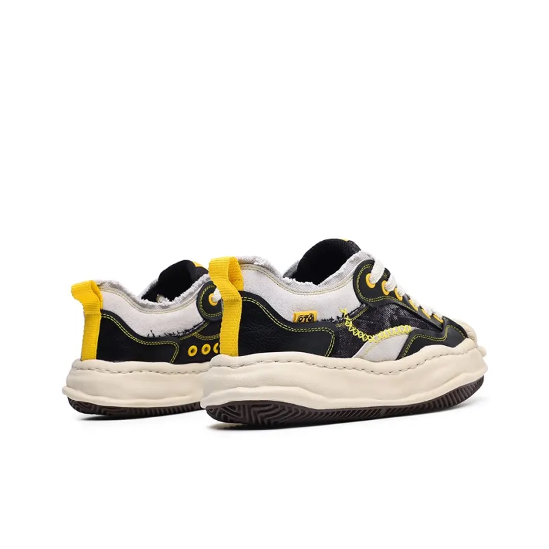 KUNGFUDEER Dissolve Collection Slip Resistant Low Top Casual Shoes Unisex Black-2