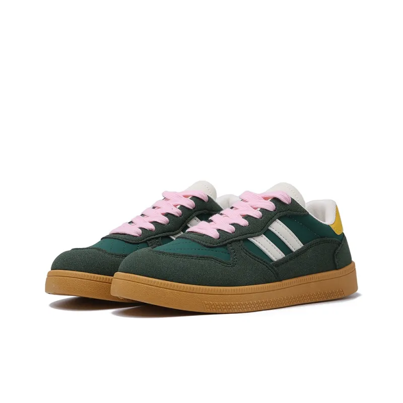 FCMM Low Top Skateboard Shoes Women's Box Included-13