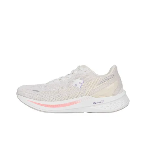 DESCENTE Energize Super V2 Anti Slip Wear Resistant Low Top Running Shoes Women's Beige