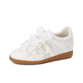 WJA Low Top Skateboard Shoes Women's