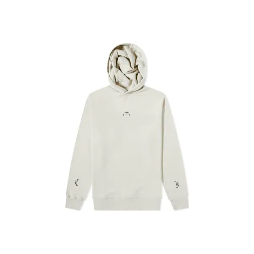 Hoodies & Sweatshirts