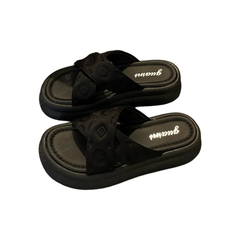 Yamada Hyakuju Slippers Ecru Champagne Black-10