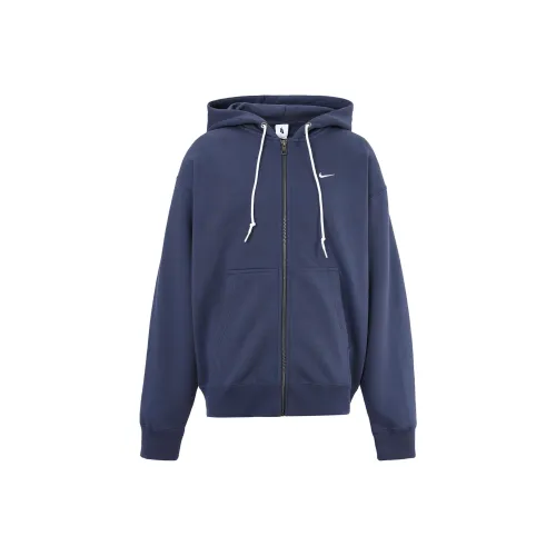 nike online Solo Swoosh Sweatshirt Men's Lightning Blue