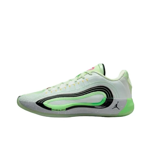 Jordan Luka 4 Cushioning Slip Resistant Low Top Basketball Shoes Unisex White Green