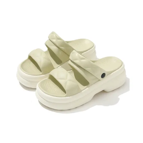 Ganshu Slippers / Home Slippers