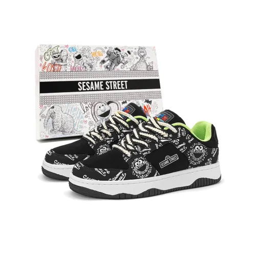 SESAME STREET Coverage Warm Anti Slip And Wear Resistant Lightweight Skateboard Shoes Unisex Box
