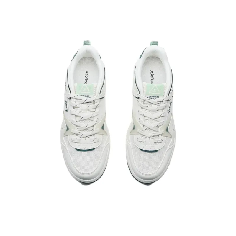 XTEP Anti Slip Wear Resistant Low Top Skateboard Shoes Men's White Green-3