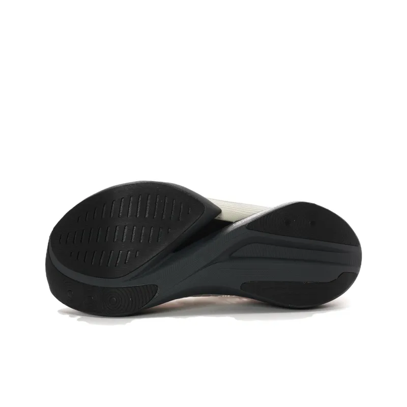 Saucony Endorphin Elite 2 Fog Cinder-7