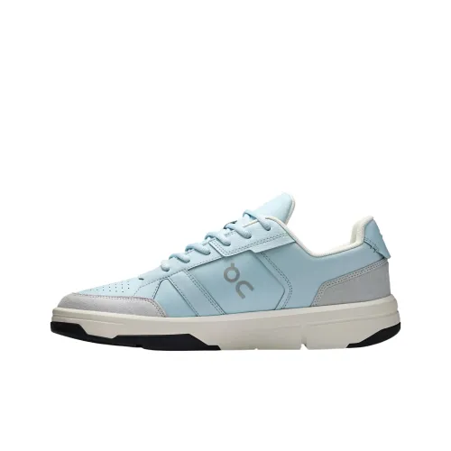 On The Roger Clubhouse Low Top Tennis Shoes Men
s Blue