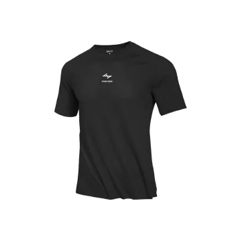FUTURE MAKER T-Shirts Men Black