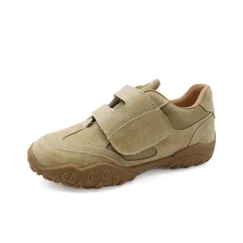 Varib Anti Slip Wear Resistant Low Top Skateboard Shoes Women's