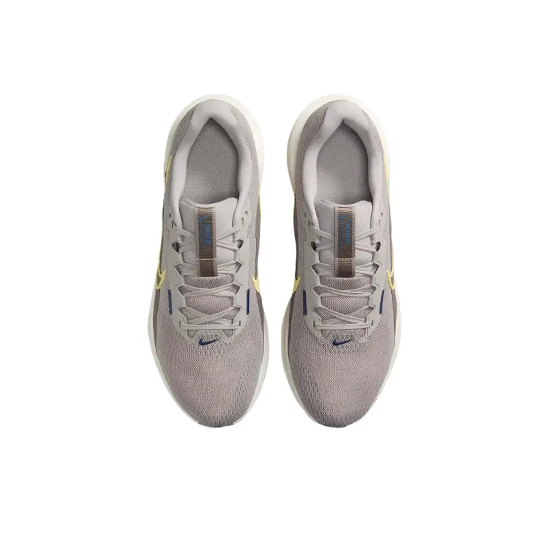 Nike Downshifter 13 College Grey Cave Stone Diffused Blue Soft Yellow-4