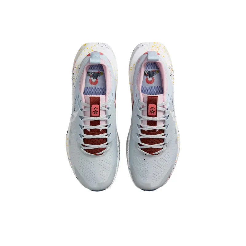 Nike ZoomX Zegama Trail 2 Pure Platinum Football Grey Pink Foam White Women's-3