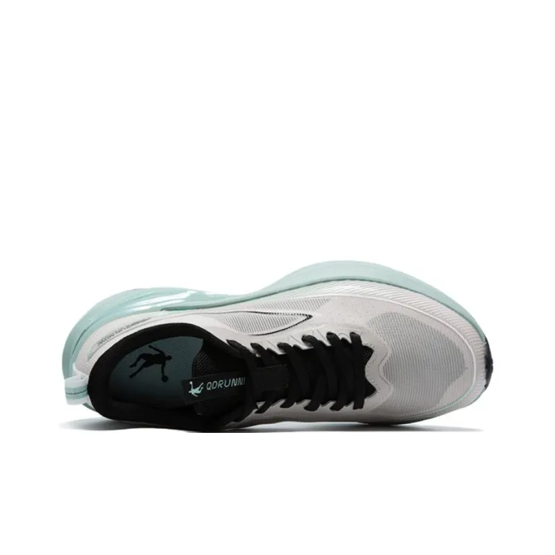 QIAODAN Light Speed 5.0 Cushioning Breathable Rebound Low Top City Commute Running Shoes Men's Gray-2