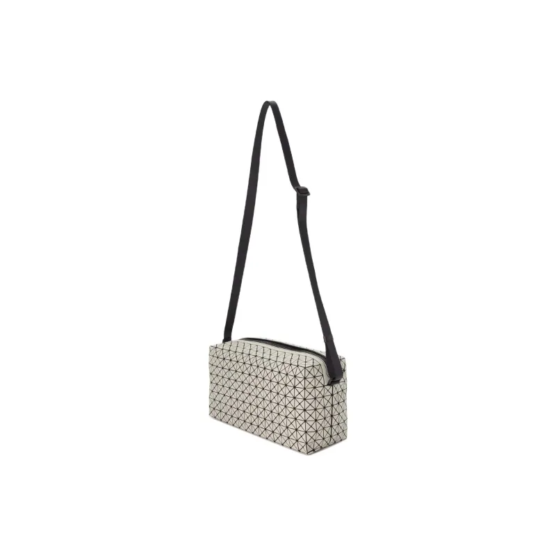 ISSEY MIYAKE Cotton Shoulder Bag Crossbody Bag Unisex Sandy Beige-1