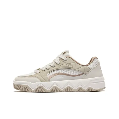 Erke Slip Resistant Cushioning And Breathable Low Top Skateboard Shoes Men's Microcrystalline White Mist Gray