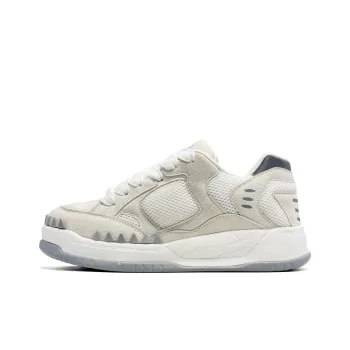 SUPEREDGE Cushioning, Impact Resistant, Abrasion Resistant Low Top Skateboard Shoes Unisex White