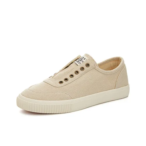 Chibang Lightweight Low Top Canvas Shoes Women's