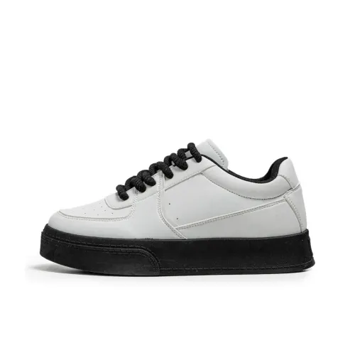 SUPEREDGE Cushioning, Impact Resistant, Abrasion Resistant Low Top Skateboard Shoes Men's