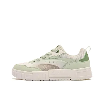 QIAODAN Dry Anti Slip Wear Resistant Low Top Skateboard Shoes Women's White Green