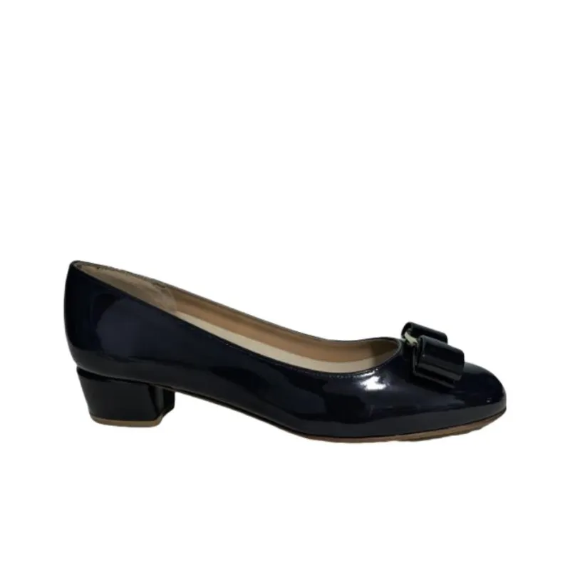FERRAGAMO Vara Chunky Heel High Heels 3cm Women's Dark Blue-1