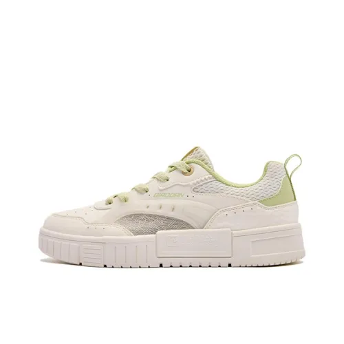 QIAODAN Dry Abrasion Resistant Breathable Low Top Skateboard Shoes Women's White Green