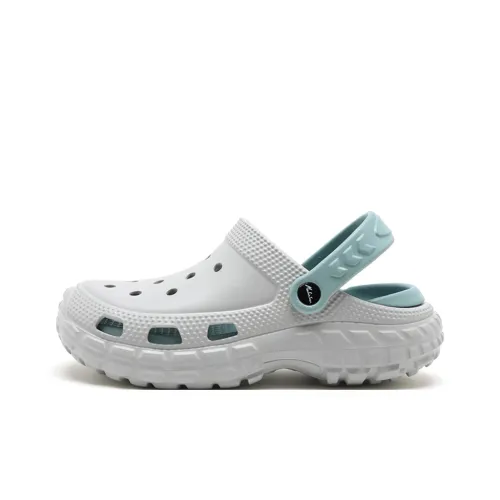 PROTECTCAMEL Clogs Men