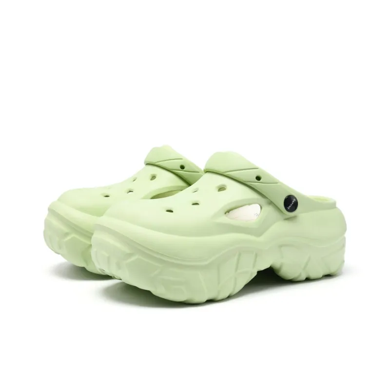 DAPHNE Clogs Women's Light Green-2