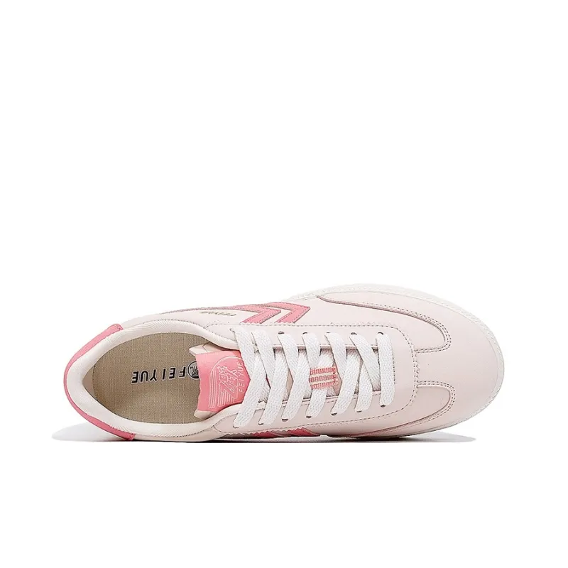 Feiyue Coverage Abrasion Resistant Lightweight Low Top Skateboard Shoes Women's White Pink-3