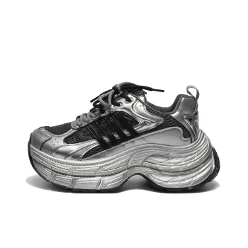 Yang Nianhua Cushioning, Slip Resistant, And Abrasion Resistant Low Top Chunky Sneakers Women's