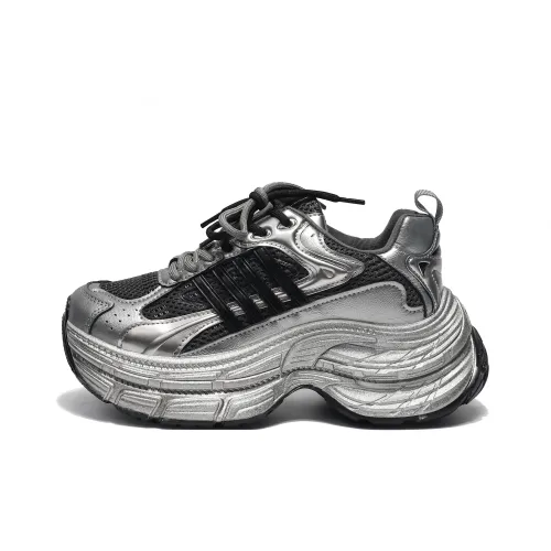 Yang Nianhua Cushioning, Slip Resistant, And Abrasion Resistant Low Top Chunky Sneakers Women's