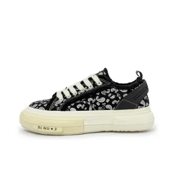 Boogie Bear Canvas Shoes Men Low Top White/Paisley/Black/Green