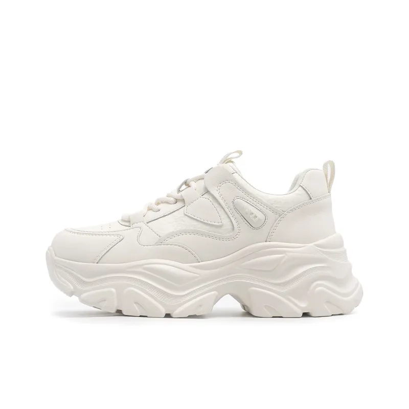 RED DRAGONFLY Low Top Chunky Sneakers Women's White-0