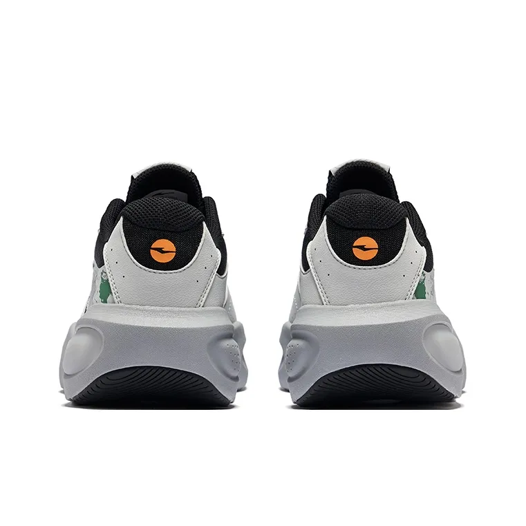 Erke Abrasion Resistant Breathable Coverage Low Top Casual Shoes Men's Jet Black White Dew Gray-3