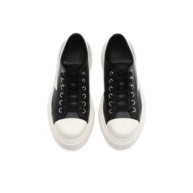 SMFK Low Top Skateboard Shoes Women's Black White-2