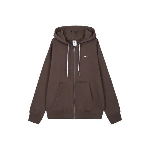 Nike Sweatshirt Men's Baroque Brown