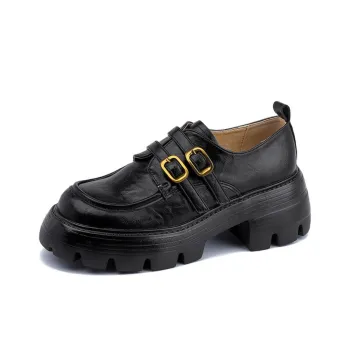 Than than me Loafers Women's Black/Coffee