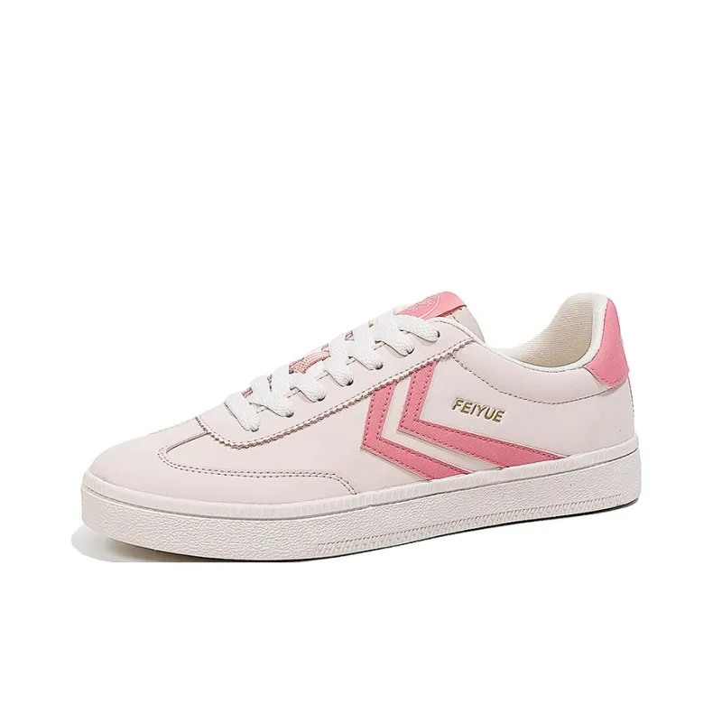 Feiyue Coverage Abrasion Resistant Lightweight Low Top Skateboard Shoes Women's White Pink-1