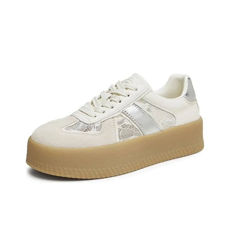 TATA Casual Shoes Women's Low Top White-4