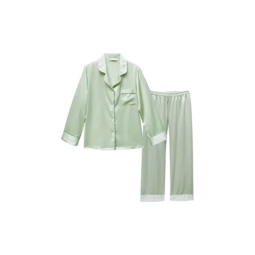 Imperial Palace Pajama Set Women's