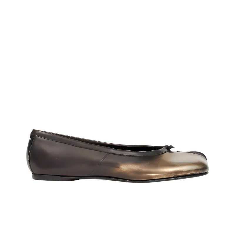 Maison Margiela Tabi Women's Casual Shoes Women's Umber-1