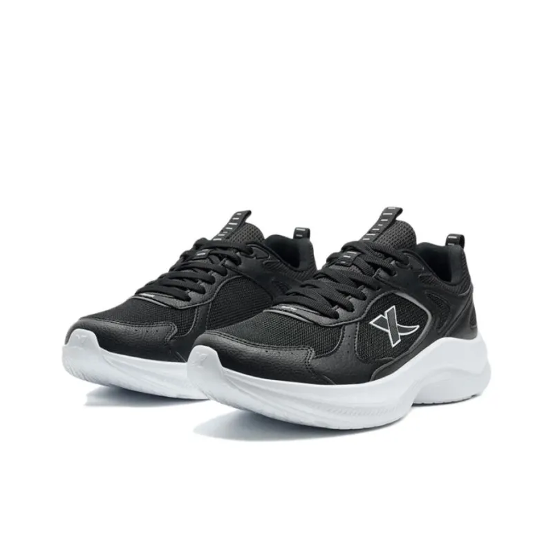 XTEP Breathable And Wear resistant Low Top Casual Running Shoes Women's Black-2