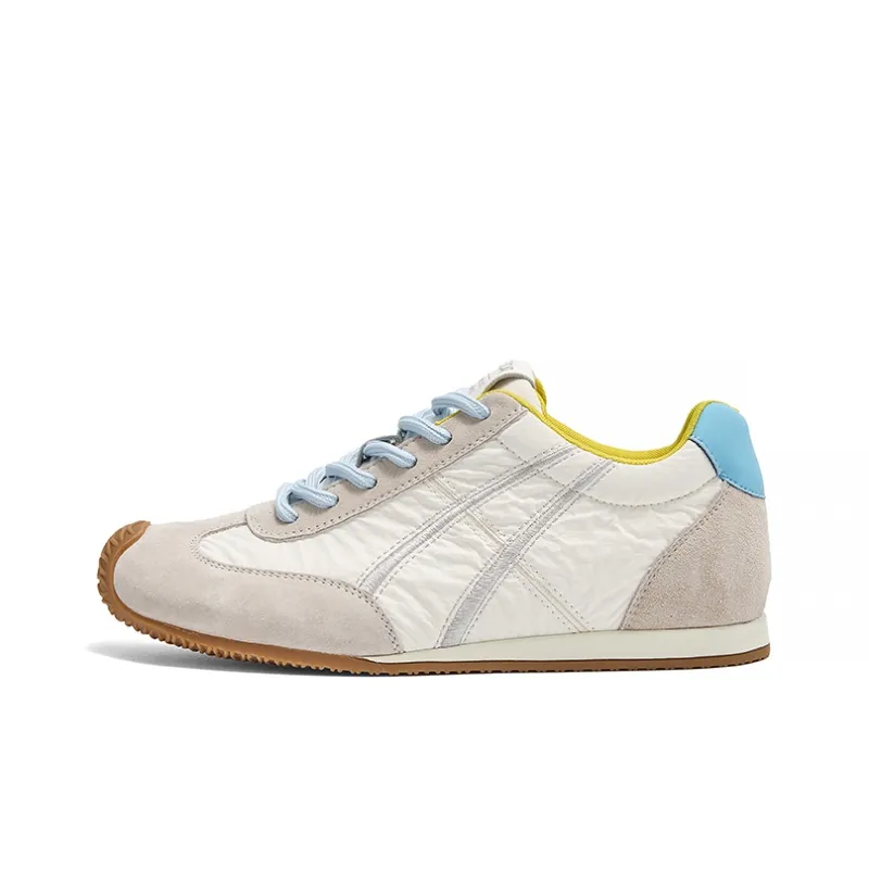 Bull Charm Low Top Casual Shoes Women's-12