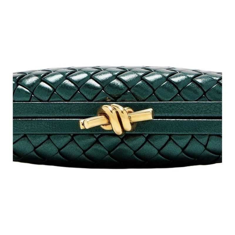 Bottega Veneta Knot Leather Clutch Women's Green-3