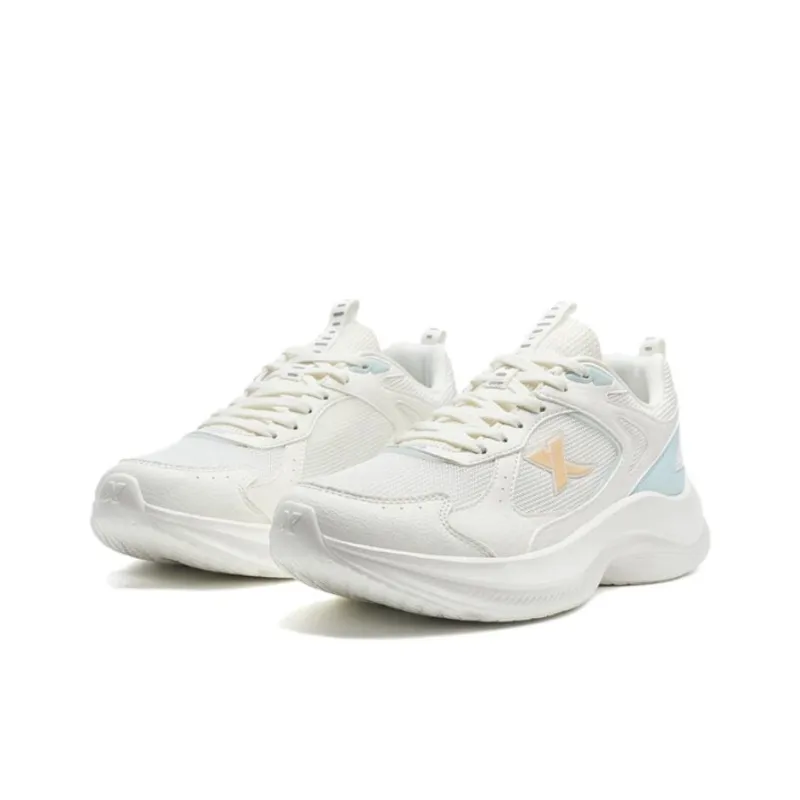 XTEP Breathable And Wear resistant Low Top Casual Running Shoes Women's White Blue-2