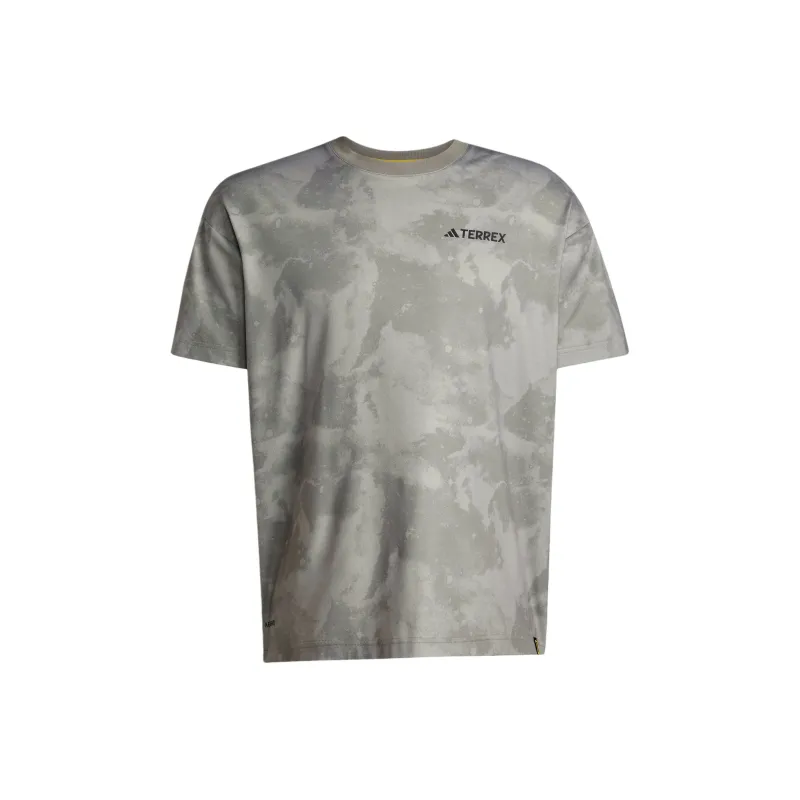 Adidas x National Geographic DisneyAEROREADY T Shirt Unisex Light Sesame Gray Umber-0