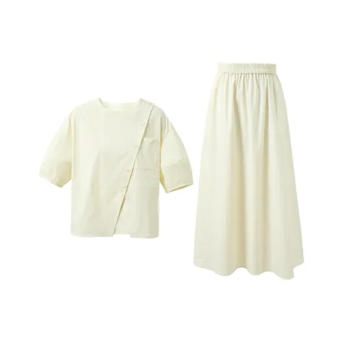 3COLOUR Casual Suit Women's Light Yellow Top+Skirt