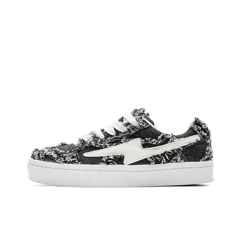 OUBT Lightning Design, Denim Frayed Edge Breathable And Slip Resistant Low Top Skateboard Shoes Unisex-7