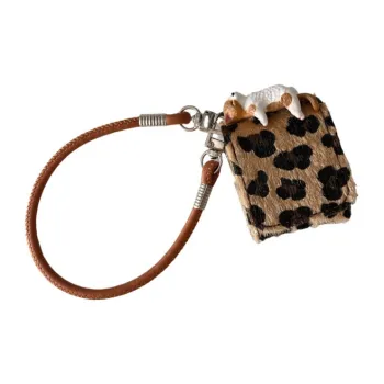 Kona Chun Compatibility AirPods1/2/3/4/PRO/PRO2 Plush Luxury Style Brown Leopard Print Strap Lanyard Headphone Cases