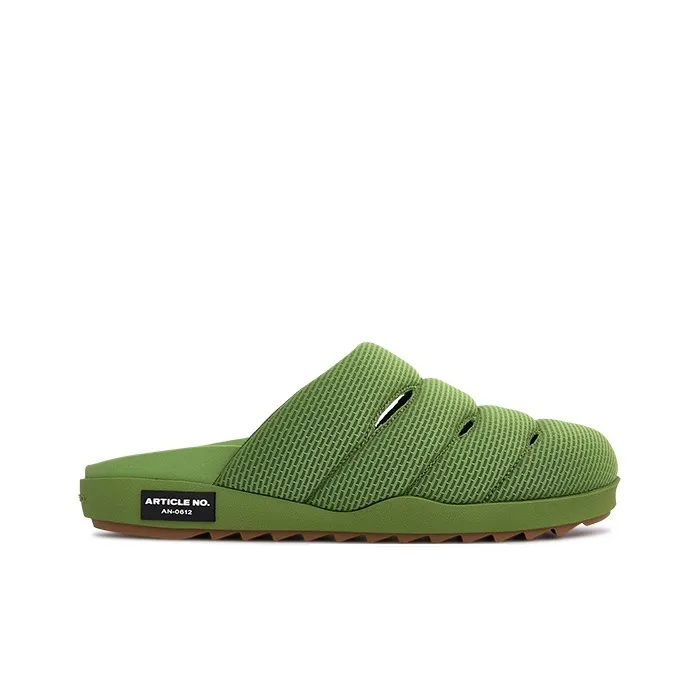 ARTICLE NO. Rubber Sole Slip Resistant Closed Toe Slippers Unisex-1